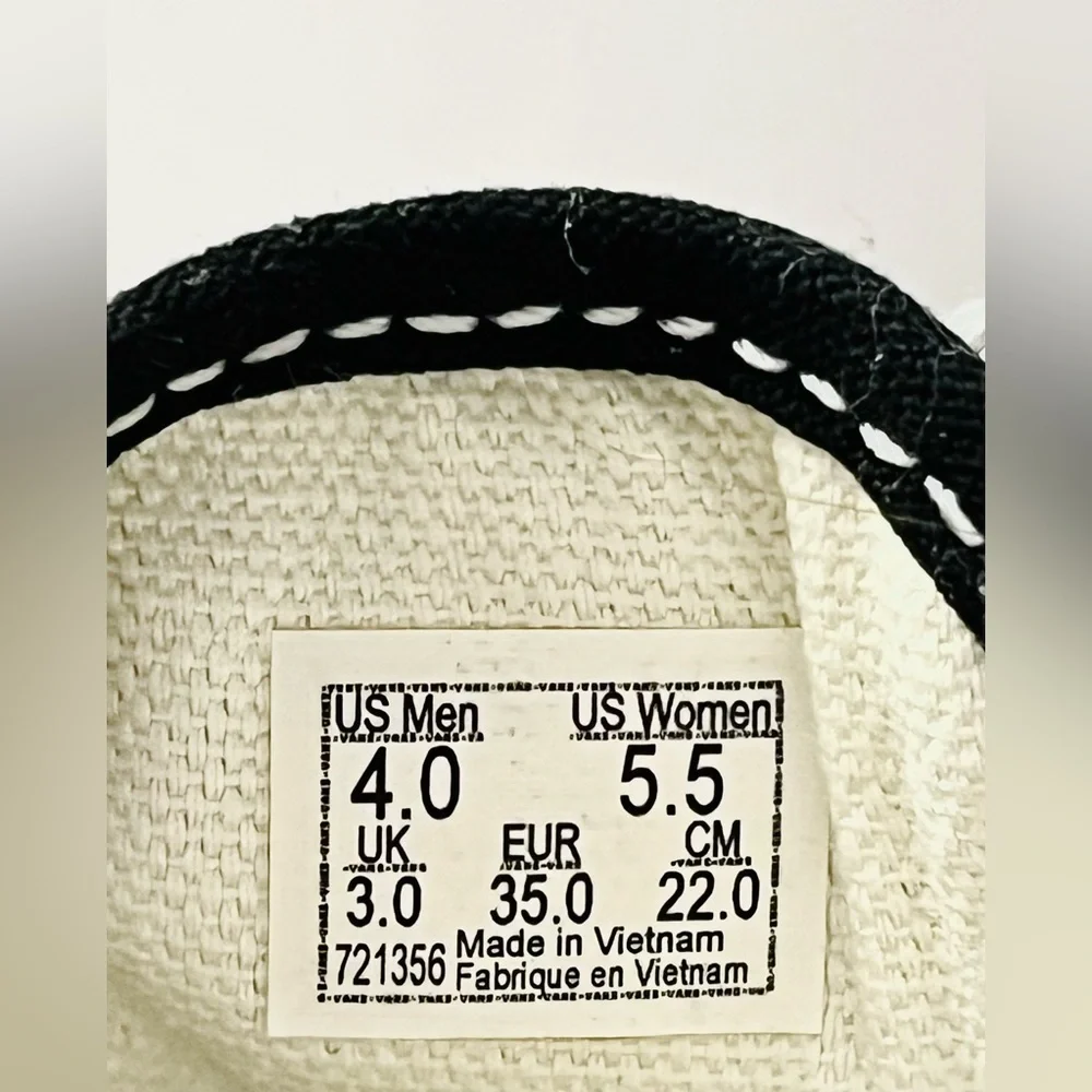 Vans x IT House Of Terror Pennywise LIMITED EDITION Skate Shoes